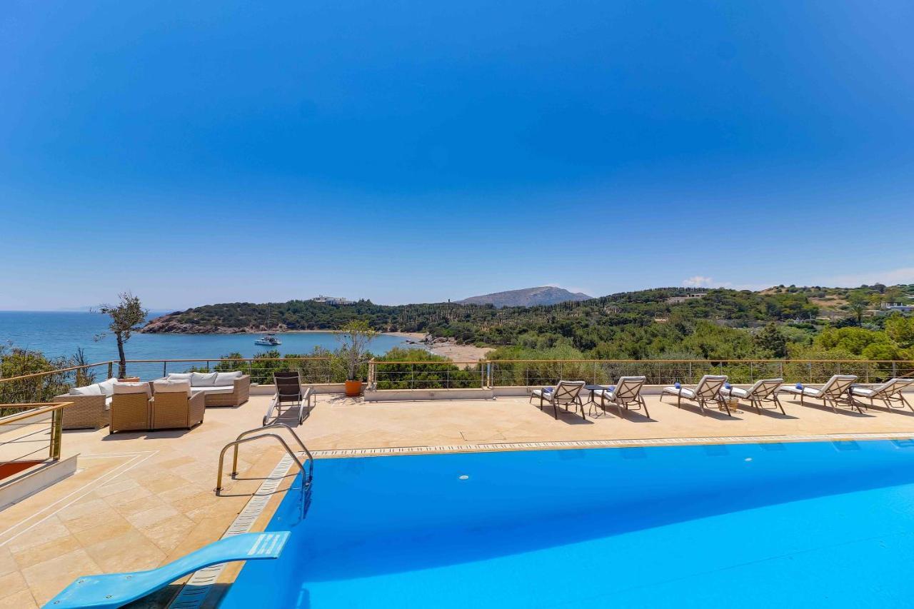 Black Diamond Beachfront Pool Villa Pasithea In Sounio, Athens 수니언 외부 사진