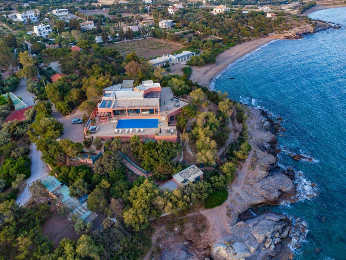 Black Diamond Beachfront Pool Villa Pasithea In Sounio, Athens 수니언 외부 사진