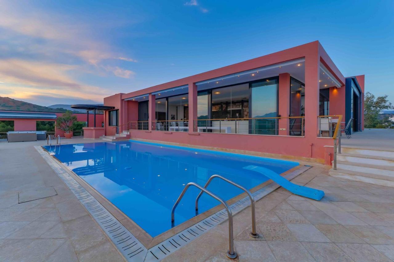 Black Diamond Beachfront Pool Villa Pasithea In Sounio, Athens 수니언 외부 사진