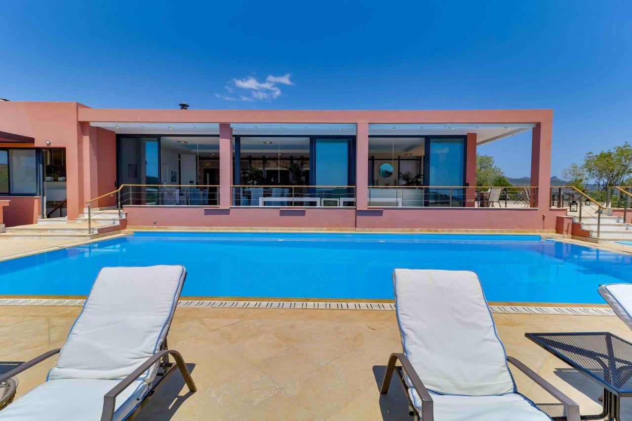 Black Diamond Beachfront Pool Villa Pasithea In Sounio, Athens 수니언 외부 사진